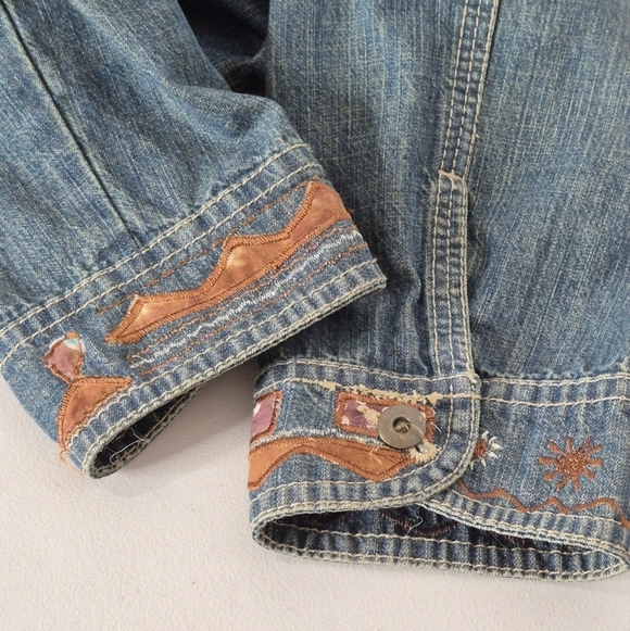 Chico's Southwestern Aztec-Style Embroidered Denim Zip Jacket - Size 2 (L/12) - Picture 9 of 14
